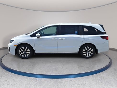 New 2026 Honda Odyssey EX-L image 8