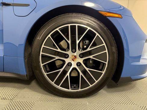 New 2026 Porsche Taycan image 14