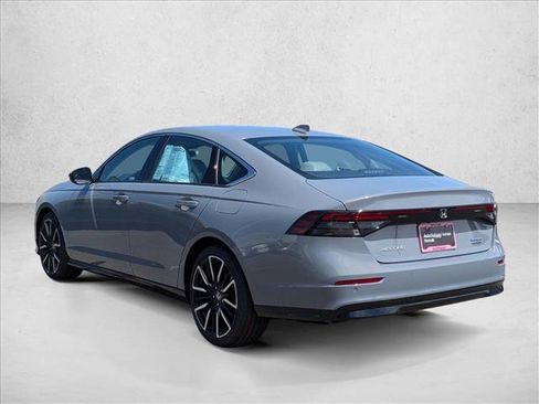 New 2026 Honda Accord Touring image 8