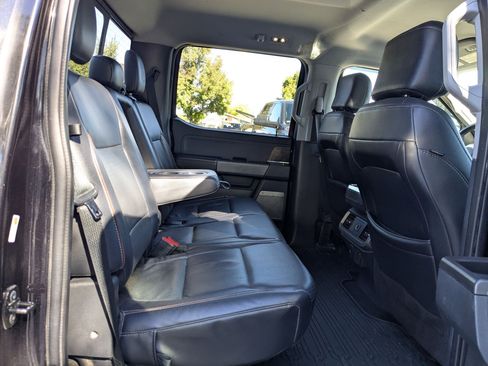 Used 2021 Ford F150 Lariat image 28