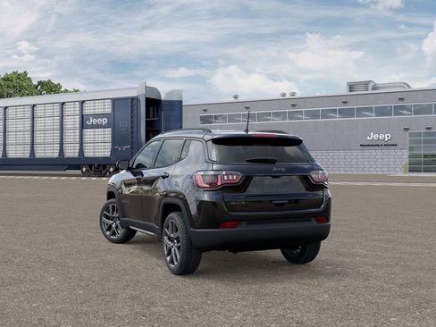 New 2026 Jeep Compass Limited image 3