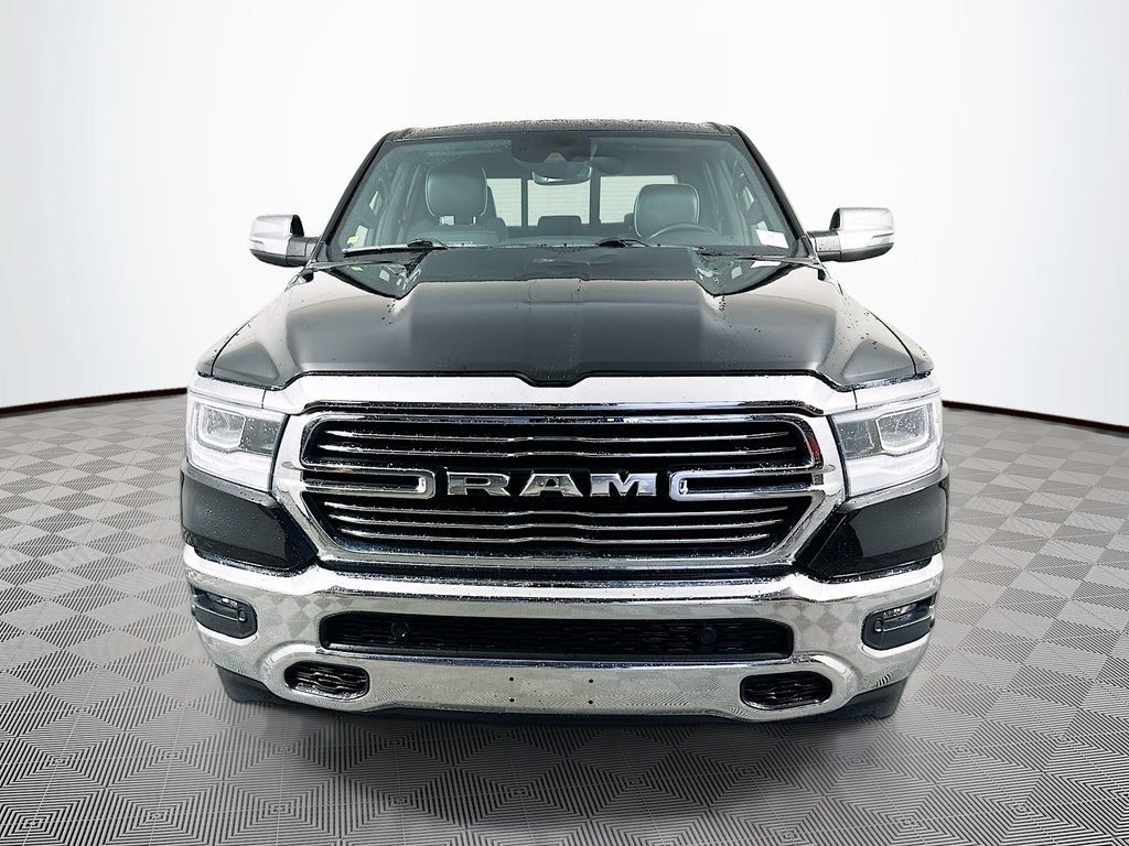 Used 2023 RAM 1500 Laramie AWD/4WD image 4
