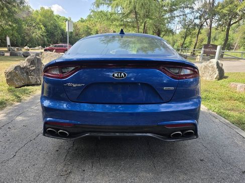 Used 2019 Kia Stinger Premium AWD/4WD image 5