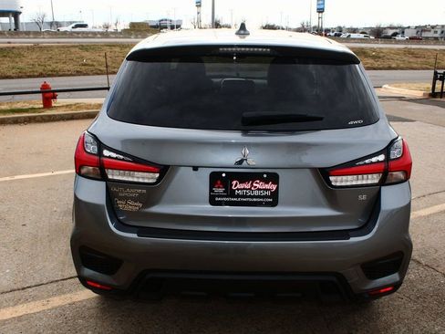 New 2026 Mitsubishi Outlander Sport SE image 8