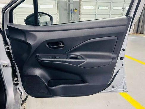 Used 2024 Nissan Versa S w/ Trunk Package FWD image 31