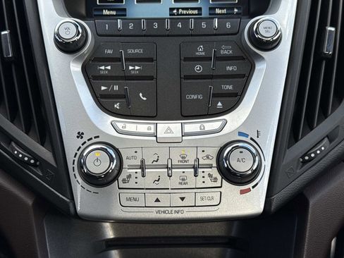 Used 2014 Chevrolet Equinox LT w/ Power Convenience Package image 6