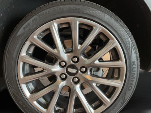 Used 2021 Cadillac XT4 Luxury w/ Cold Weather Package FWD image 46