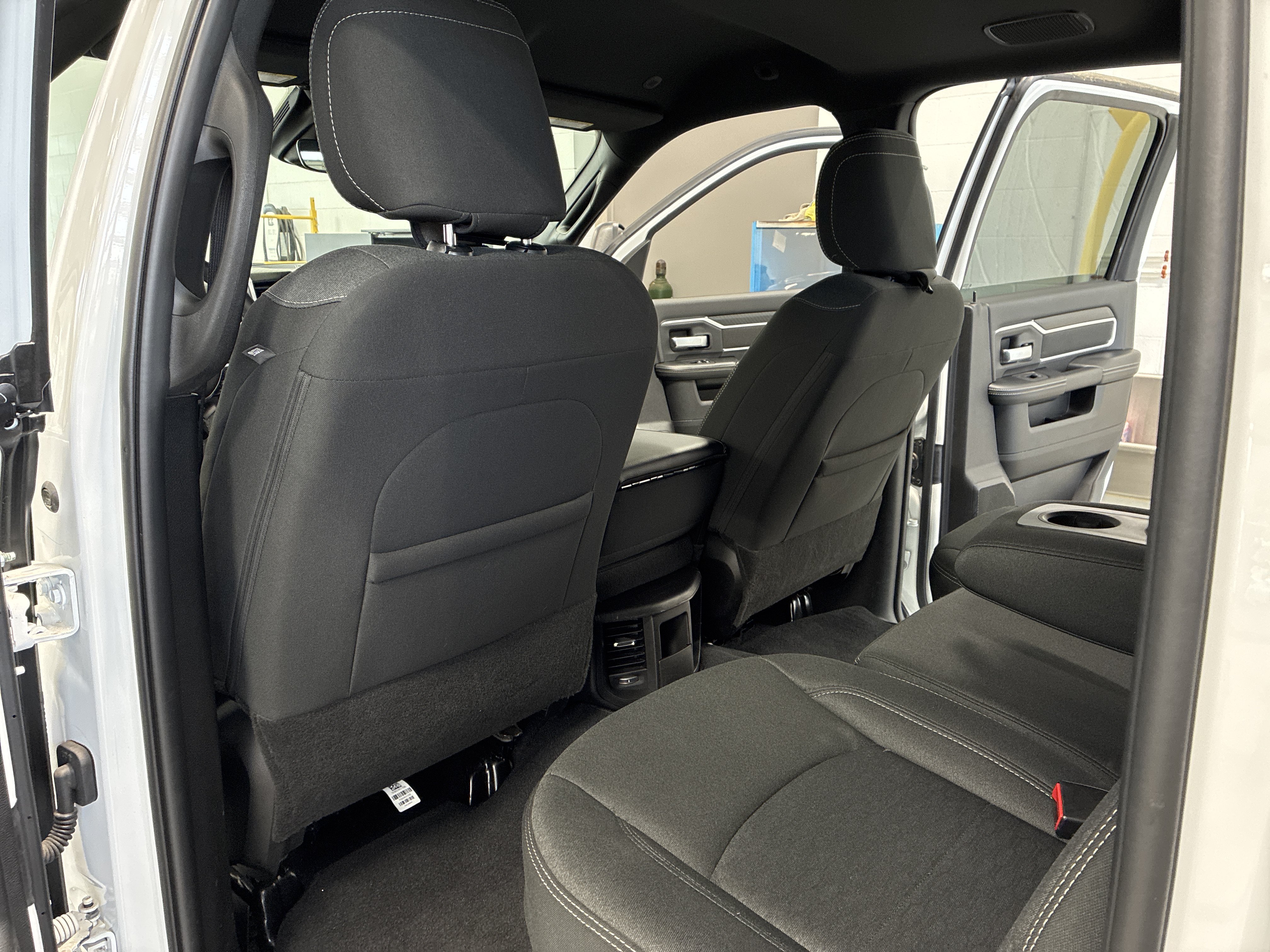 Certified 2025 RAM 2500 Big Horn AWD/4WD image 14