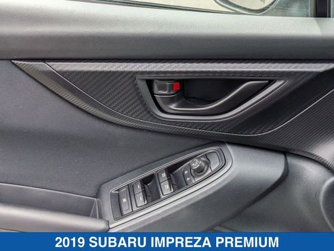 Used 2019 Subaru Impreza 2.0i Premium AWD/4WD image 13