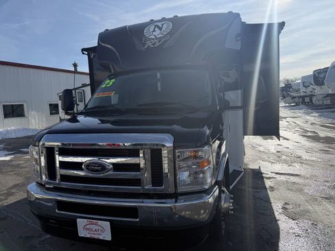 Used 2023 Ford E-450 and Econoline 450 Super Duty w/ Motorhome Prep Package image 5