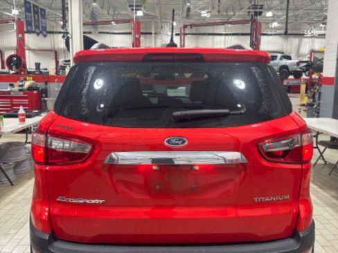 Used 2021 Ford EcoSport Titanium image 44