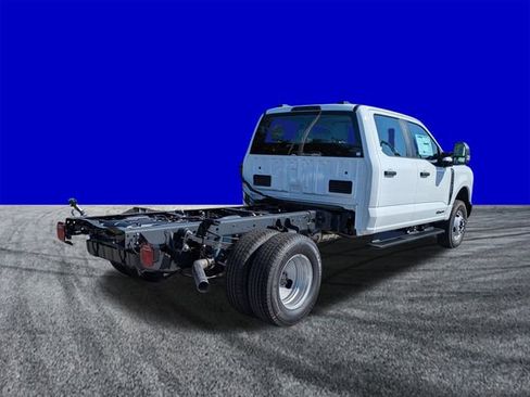 New 2026 Ford F350 XL image 4