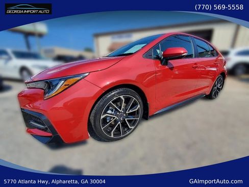 Used 2020 Toyota Corolla SE image 1