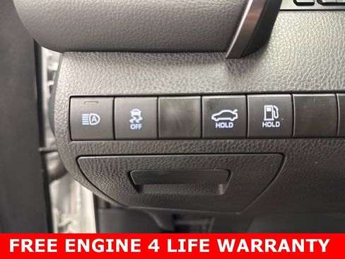Used 2024 Toyota Camry LE image 10