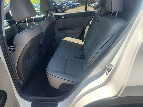 Used 2017 Kia Sportage EX FWD image 25