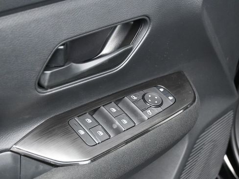 New 2026 Nissan Kicks S image 14