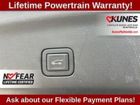 Used 2023 GMC Yukon XL Denali image 61