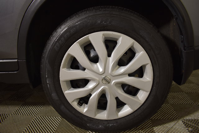Used 2017 Nissan Rogue S AWD/4WD image 34