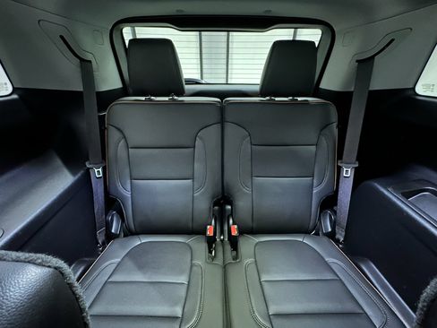 Certified 2023 GMC Acadia AT4 w/ Preferred Package AWD/4WD image 19