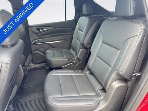 New 2026 Chevrolet Traverse LT w/ Midnight/Sport Edition FWD image 22