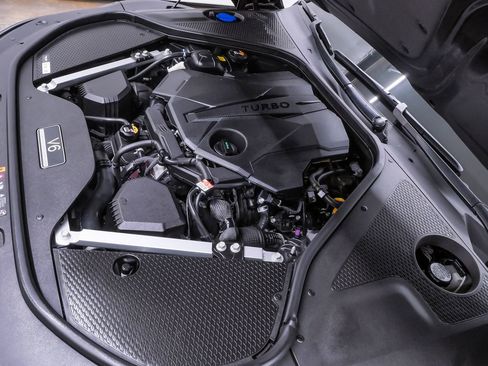 Certified 2025 Genesis G90 3.5T image 34