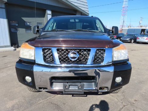 Used 2012 Nissan Titan SV w/ SV Premium Utility Pkg image 6
