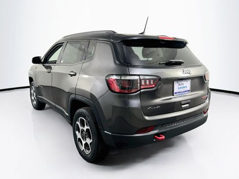 Used 2022 Jeep Compass Trailhawk AWD/4WD image 7