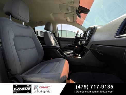 Used 2020 Chevrolet Colorado W/T w/ Custom Special Edition RWD image 29