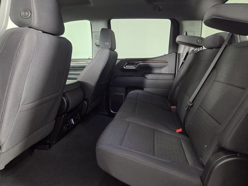 Used 2024 Chevrolet Silverado 1500 LT image 15