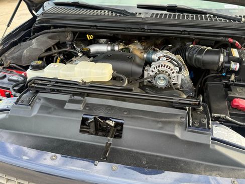 Used 2003 Ford Excursion Eddie Bauer image 40