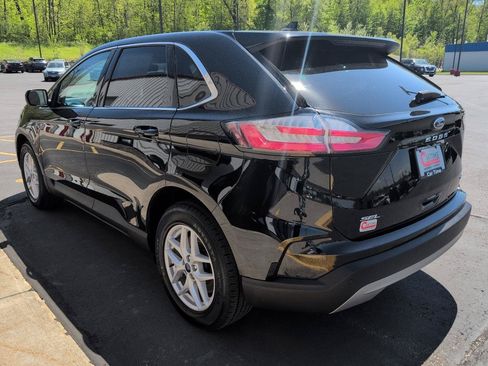 Used 2021 Ford Edge SEL w/ Cargo Accessory Package AWD/4WD image 6