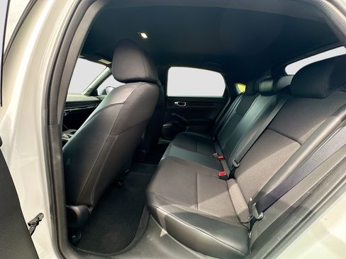 Used 2023 Honda Civic Sport image 26