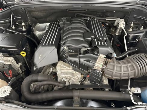 Used 2020 Jeep Grand Cherokee SRT image 10