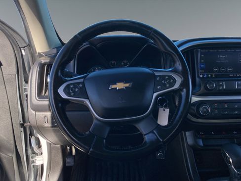Used 2022 Chevrolet Colorado LT w/ Fleet Safety Package image 12