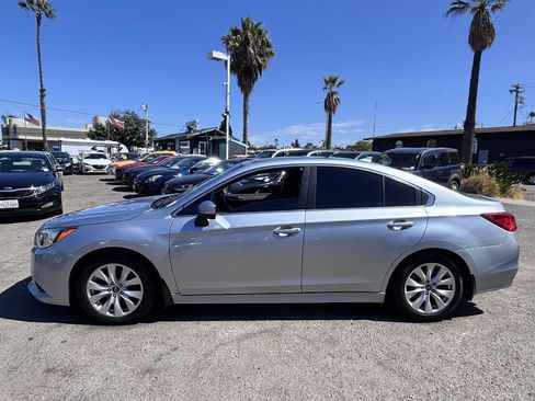Used 2016 Subaru Legacy 2.5i Premium AWD/4WD image 7
