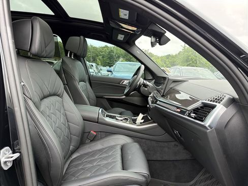 Used 2026 BMW X5 M60i w/ Executive Package AWD/4WD image 17