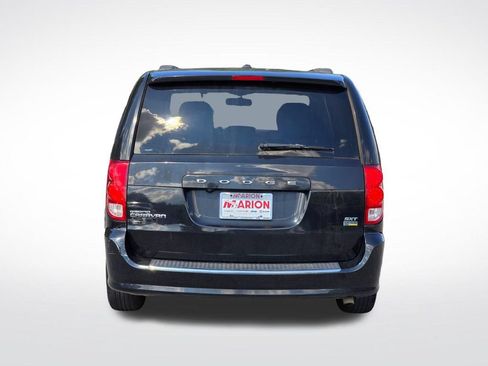 Used 2017 Dodge Grand Caravan SXT FWD image 14