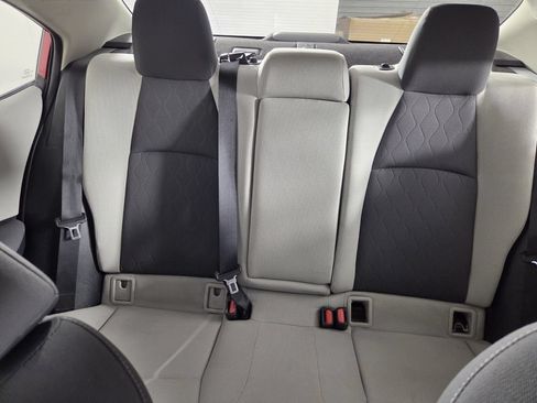 Used 2020 Toyota Corolla LE FWD image 22