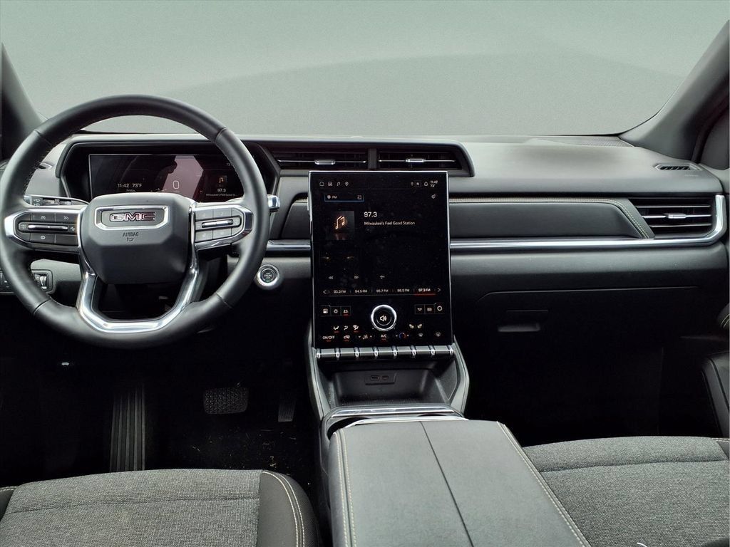 Certified 2025 GMC Terrain Elevation AWD/4WD image 15