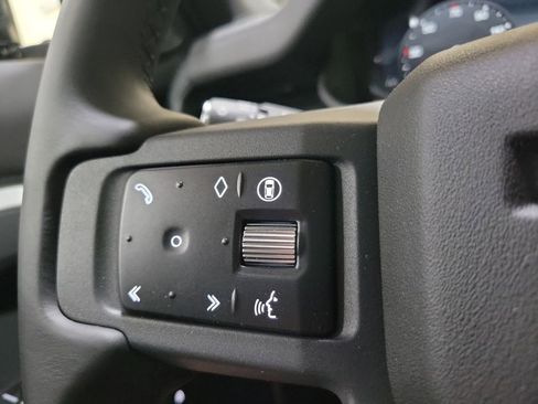 New 2026 Land Rover Defender 110 S AWD/4WD image 15