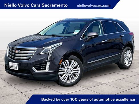 Used 2018 Cadillac XT5 Luxury w/ Driver Awareness Package AWD/4WD image 1