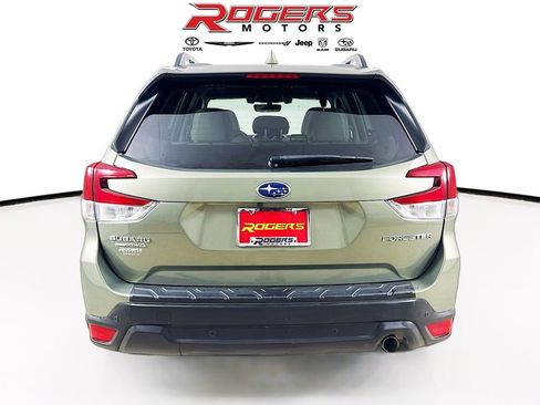 Used 2019 Subaru Forester Limited image 6