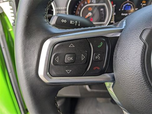 Used 2019 Jeep Wrangler Unlimited Sahara image 30