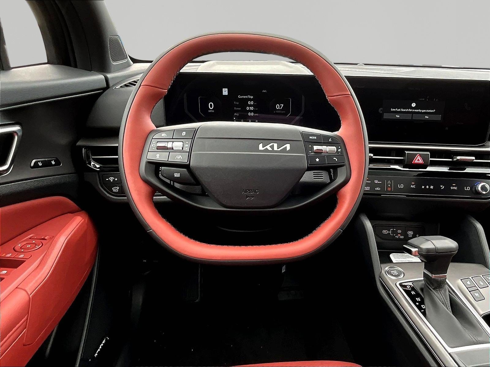 New 2026 Kia Sportage SX FWD image 9