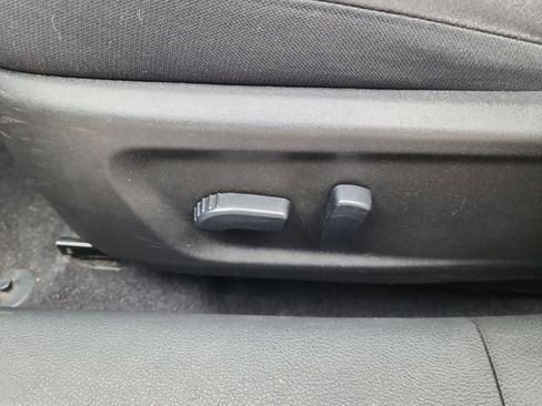 Used 2024 Nissan Altima 2.5 SV image 14