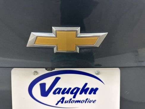 Used 2019 Chevrolet Malibu LT image 16