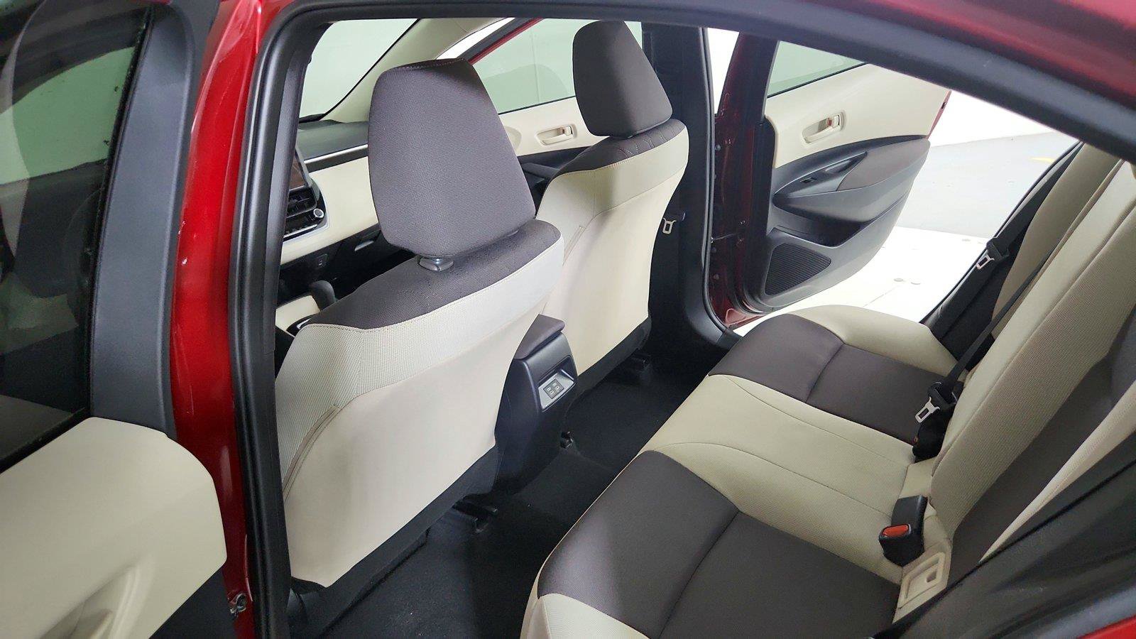 Used 2026 Toyota Corolla LE FWD image 23