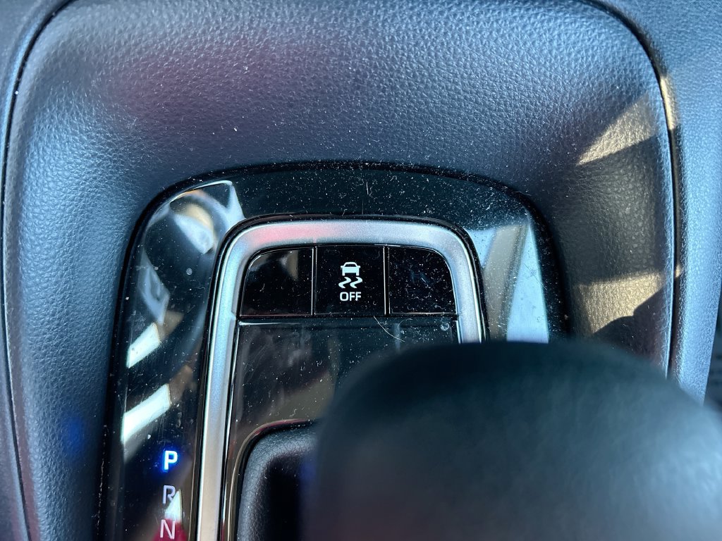 Used 2026 Toyota Corolla LE FWD image 32