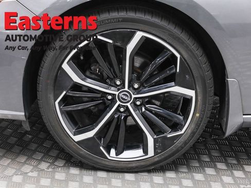 Used 2023 Nissan Altima 2.5 SR image 32