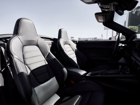 Used 2024 Porsche 911 Carrera GTS w/ Premium Package image 35